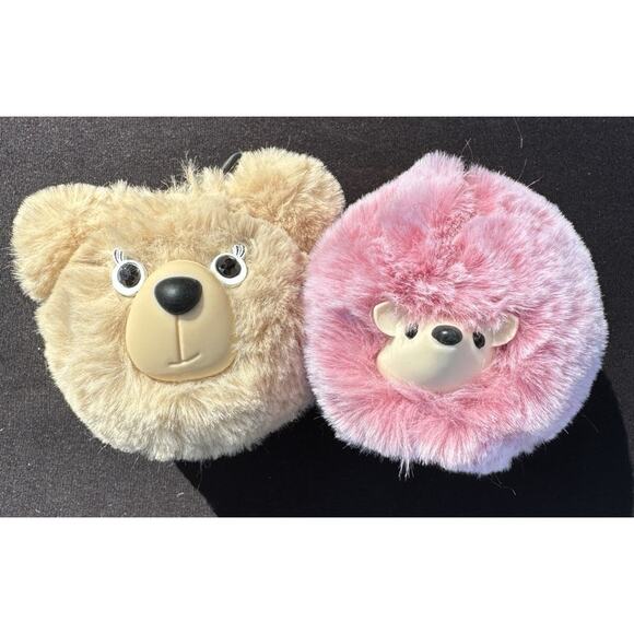 2 Rare Bath & Body Works Pom bac Holder Keychains Fluffy Soft Discontinued NWOT - Picture 2 of 8